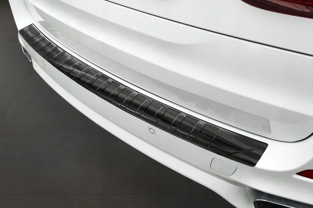 Bakfangerbeskytter Bmw X5 (F15) / Black Edition (2013-2018) – Rustfritt stål | Avisa