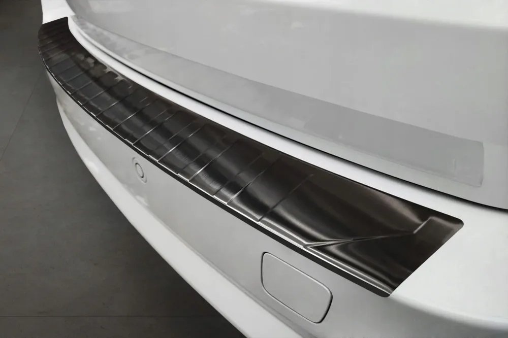 Bakfangerbeskytter Bmw X5 (F15) / Black Edition (2013-2018) – Rustfritt stål | Avisa
