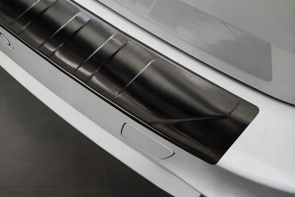 Bakfangerbeskytter Bmw X5 (F15) / Black Edition (2013-2018) – Rustfritt stål | Avisa