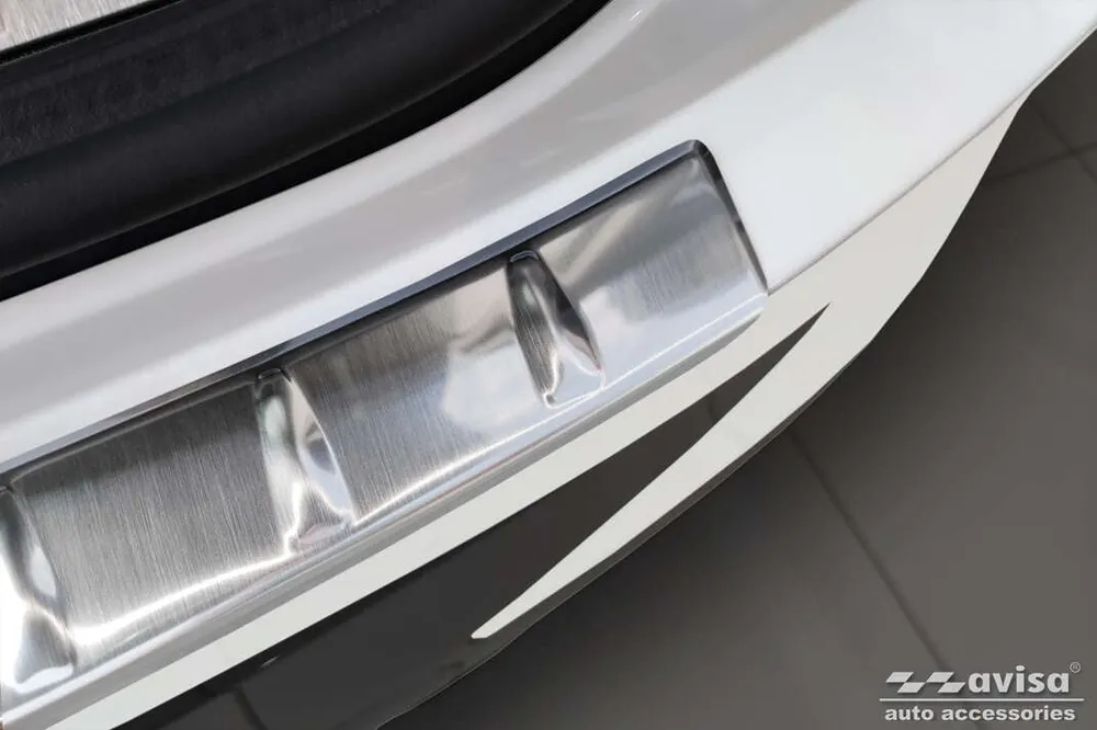 Bakfangerbeskytter BMW X4 G02 M-Pack (2021–2025) Børstet Svart – Avisa