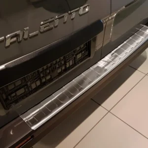 Bakfangerbeskytter Fiat Talento (2014-2020) – Rustfritt stål | Avisa