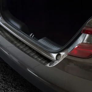 Bakfangerbeskytter Fiat Tipo Sedan (2016-) – Rustfritt stål | Avisa