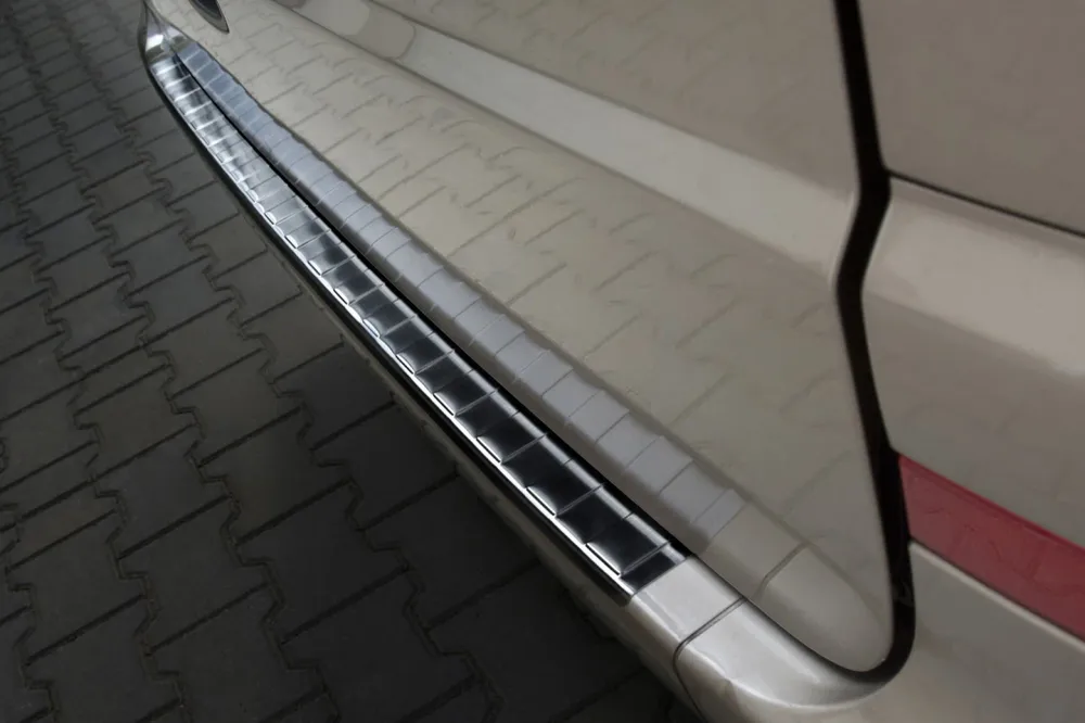 Bakfangerbeskytter Mercedes Vito (W639) / Viano (W639) – Rustfritt stål | Avisa