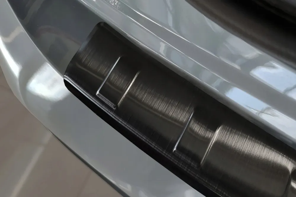 Bakfangerbeskytter Nissan Qashqai (J12) (2021-) – Rustfritt stål | Avisa
