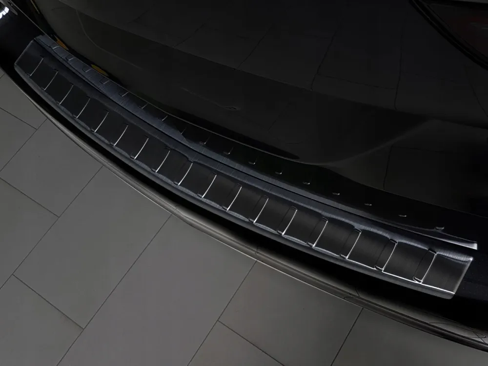 Bakfangerbeskytter Opel Zafira C (2012-2019) – Rustfritt stål | Avisa