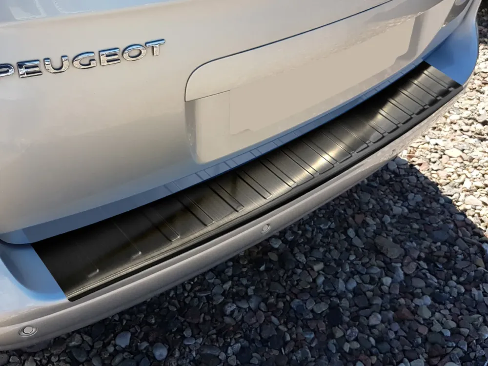 Bakfangerbeskytter Peugeot 5008 I (2009-2017) – Rustfritt stål | Avisa