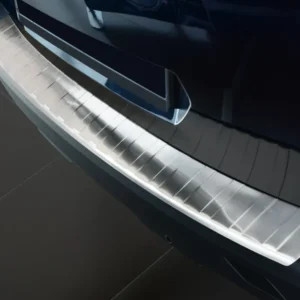 Bakfangerbeskytter Peugeot 5008 II (2017-2024) – Rustfritt stål | Avisa