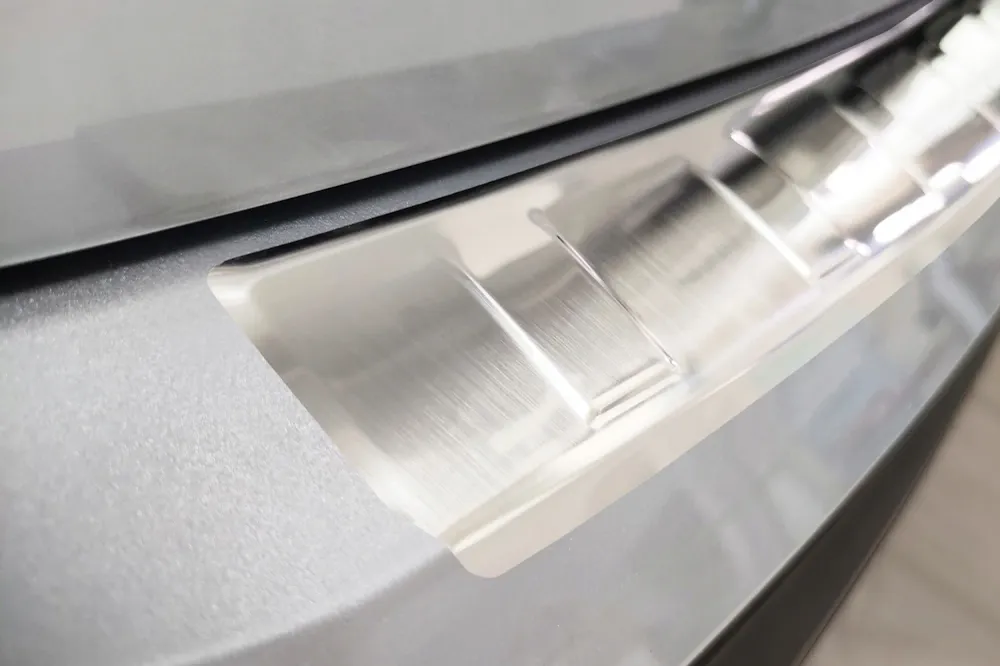 Bakfangerbeskytter Skoda Enyaq iV (2020-) – rustfritt stål | Avisa