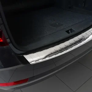 Bakfangerbeskytter Skoda Octavia III (2016-2020) – Rustfritt stål | Avisa