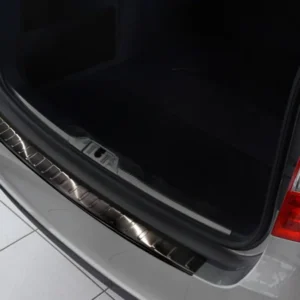 Bakfangerbeskytter Skoda Superb II Facelift Stasjonsvogn (2013-2015) – Rustfritt stål | Avisa