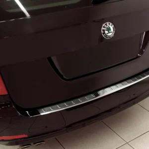 Bakfangerbeskytter Skoda Superb II Stasjonsvogn (2008-2015) – Rustfritt stål | Avisa