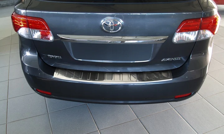 Bakfangerbeskytter Toyota Avensis III (T27) (2009-2015) – rustfritt stål | Avisa
