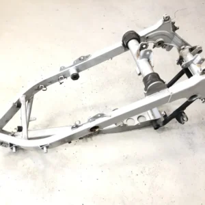 BMW F 650 GS R13 [2000] - Ramme hovedramme med papirer