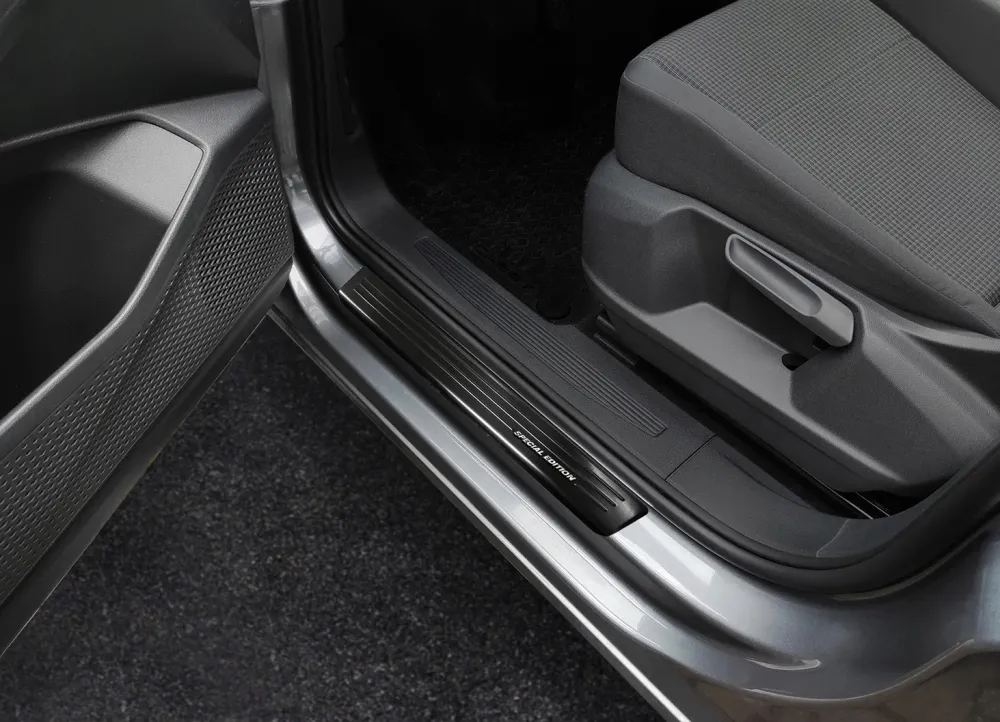 Dørbeskytter VW Caddy V (2020-) Børstet Svart – Avisa