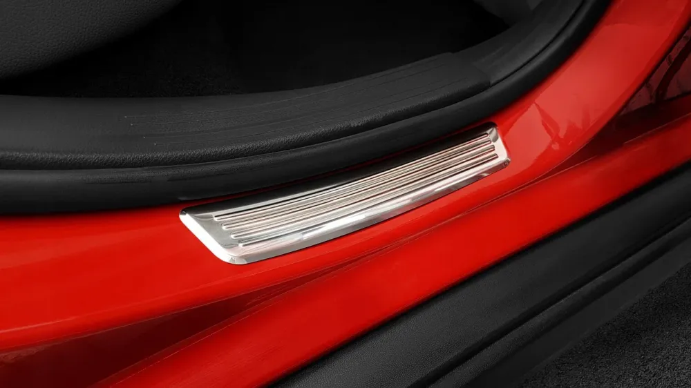 Dørbeskytter Mercedes GLA (X156) / Silver Edition (2013-2019) – Rustfritt stål | Avisa