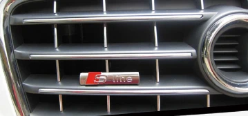 Emblem Audi S-line emblem merke Quattro Audi S4 S6 S5 S7 S8 A4 A6 A5 A7 Grill S Line