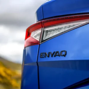 Emblem Skoda Enyaq iV > Black Glossy | Vag