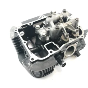Honda VTX 1800 SC46 [2004] - sylinderhode foran ventilhode
