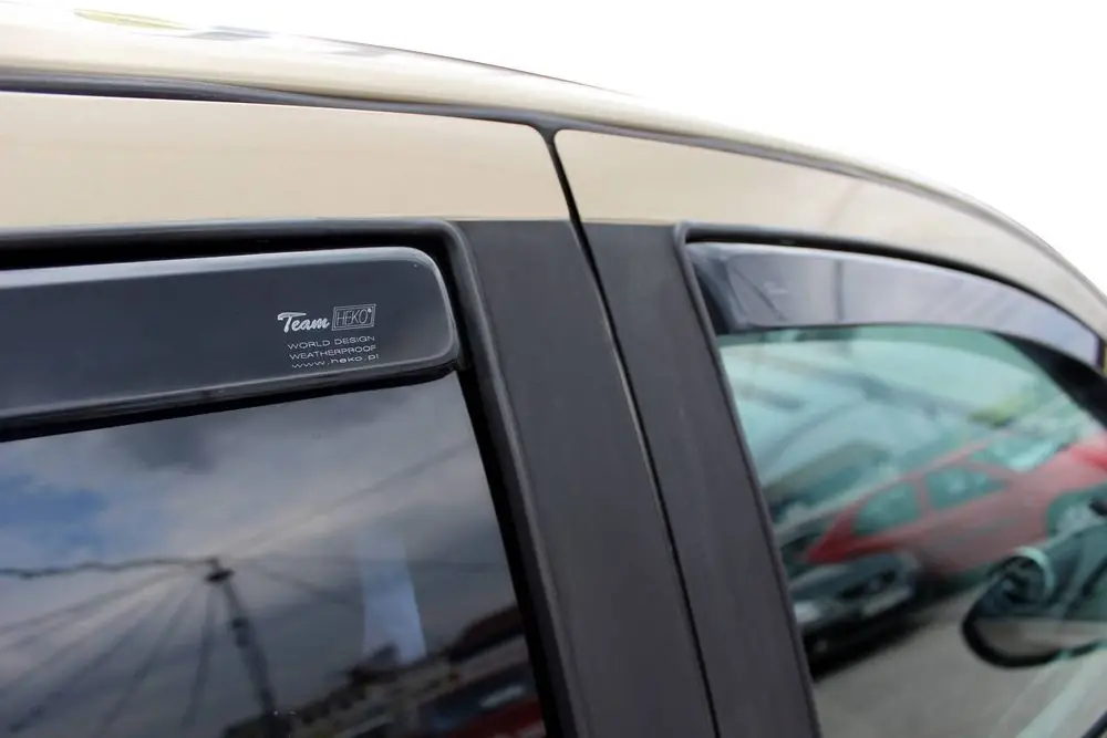 Vindavviser Nissan Qashqai (J10) (2007-2013) – PMMA Plexi | Heko