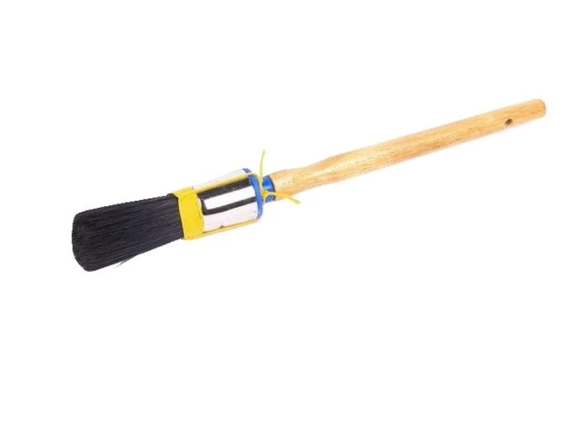Veba, Rundbørste classic 12, lakkert treskaft med sorte hår, 1 stk.