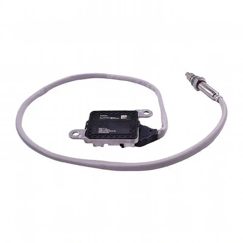 Nitrogenoksid NOX-sensor 1J631-19374 Kubota Engine V3800T traktor M5-091 M5-111 M5N-091 M5N-112 M6-111 M6S-111