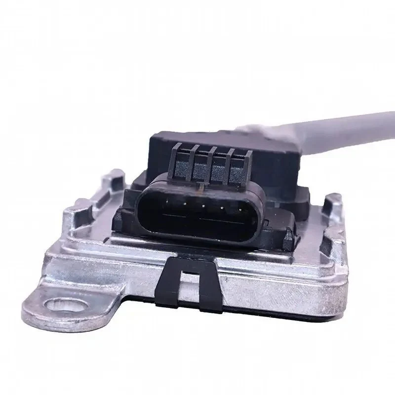 Nitrogenoksid NOX-sensor 1J631-19374 Kubota Engine V3800T traktor M5-091 M5-111 M5N-091 M5N-112 M6-111 M6S-111