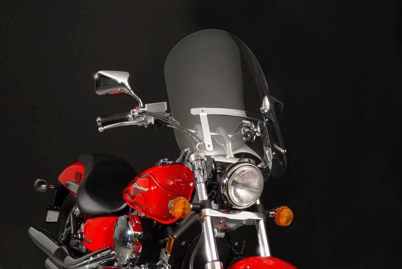National Cycle Harley/ Honda/ Kawasaki/ Suzuki/ Yamaha Dakota 3.0 Windshield Lo-Turn Signals